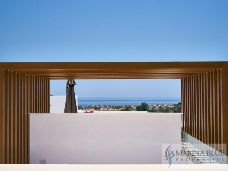 Penthouse til salg i Benamara-Atalaya (Estepona)